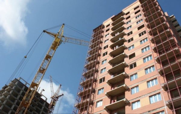 Юридичний супровід операцій з нерухомістю та будівництва